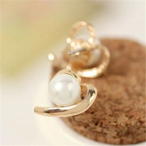 Pearl Heart Studs