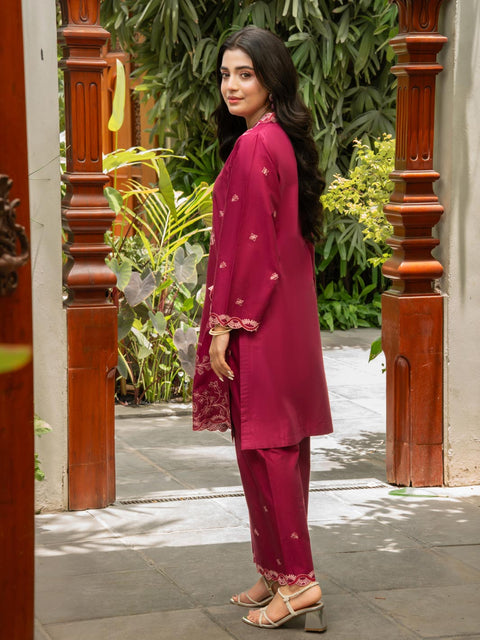 Mehek (Maroon)