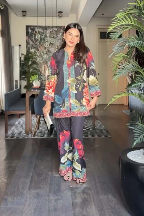 Majestic Rose Black Digital 2 - Piece